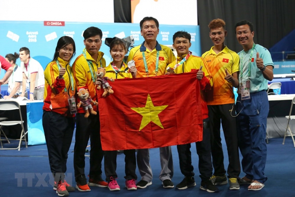 olympic tre viet nam hoan thanh chi tieu vang ngay ngay dau