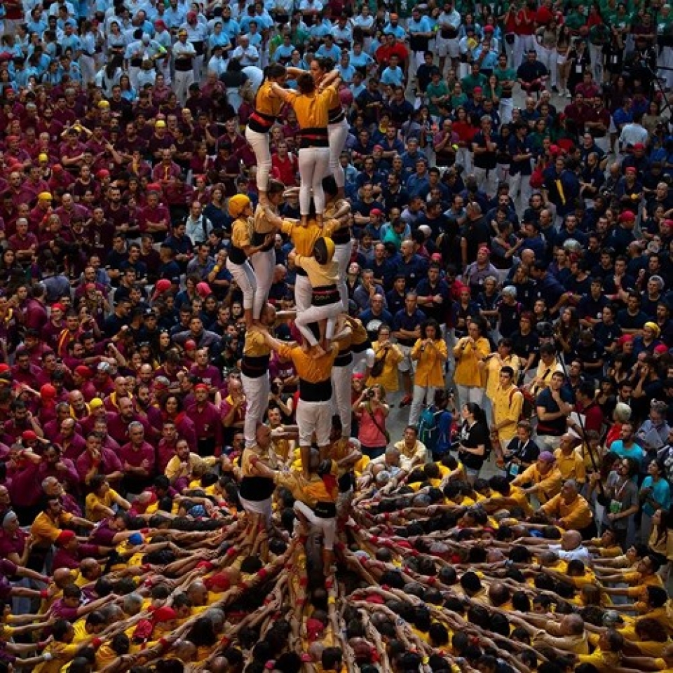 an tuong le hoi xay thap nguoi tai tay ban nha