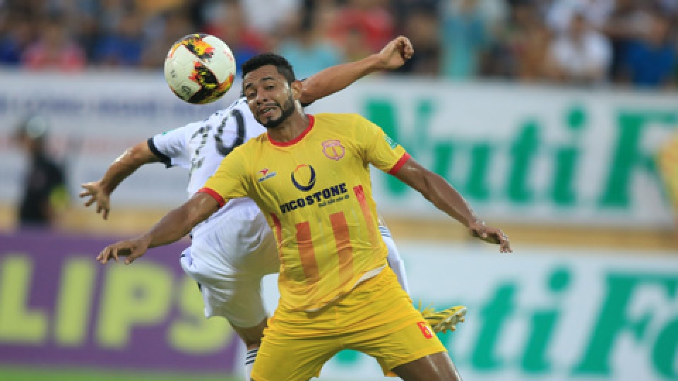 nam dinh khong duoc dung ngoai binh khi da play off voi ha noi b