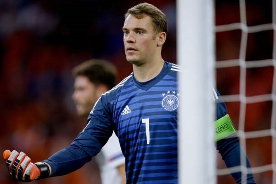 bayern munich ap dao sieu doi hinh ket hop cua bundesliga