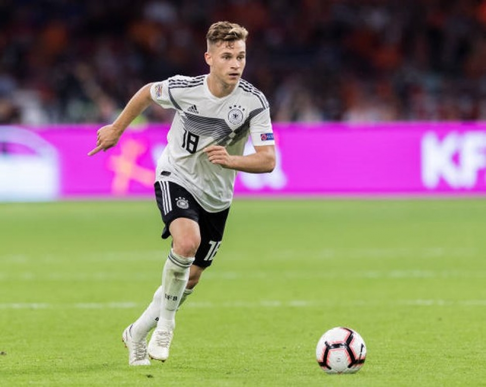 bayern munich ap dao sieu doi hinh ket hop cua bundesliga