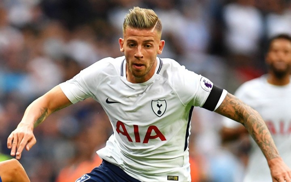 chuyen nhuong 1710 tuong lai cua martial sap duoc dinh doat