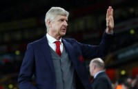 arsene wenger sap duoc bo nhiem lam hlv truong ac milan