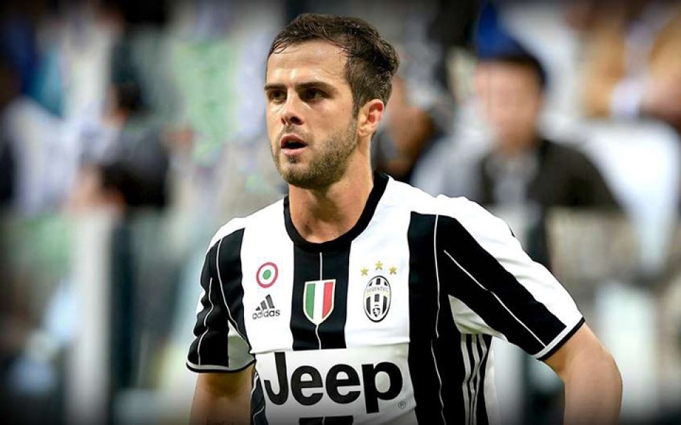 doi hinh cuc chat ket hop giua mu voi juventus