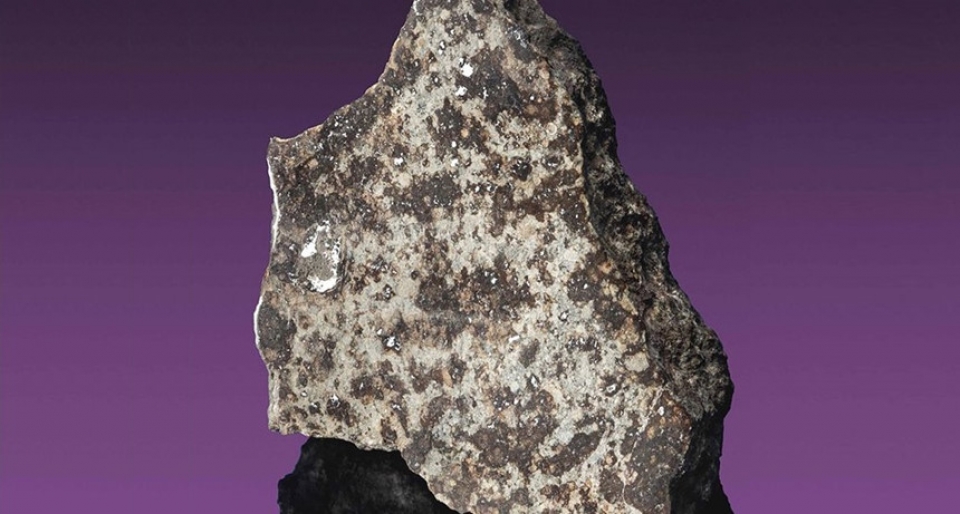 vi sao thien thach tro thanh mat hang suu tam co gia tri