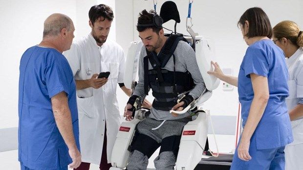 phap thanh tuu khoa hoc dot pha dem lai hy vong cho benh nhan bai liet