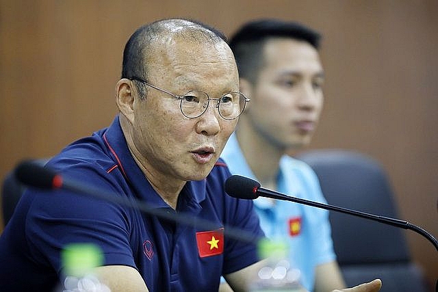 hlv park hang seo loai xuan manh van kien truoc tran gap malaysia