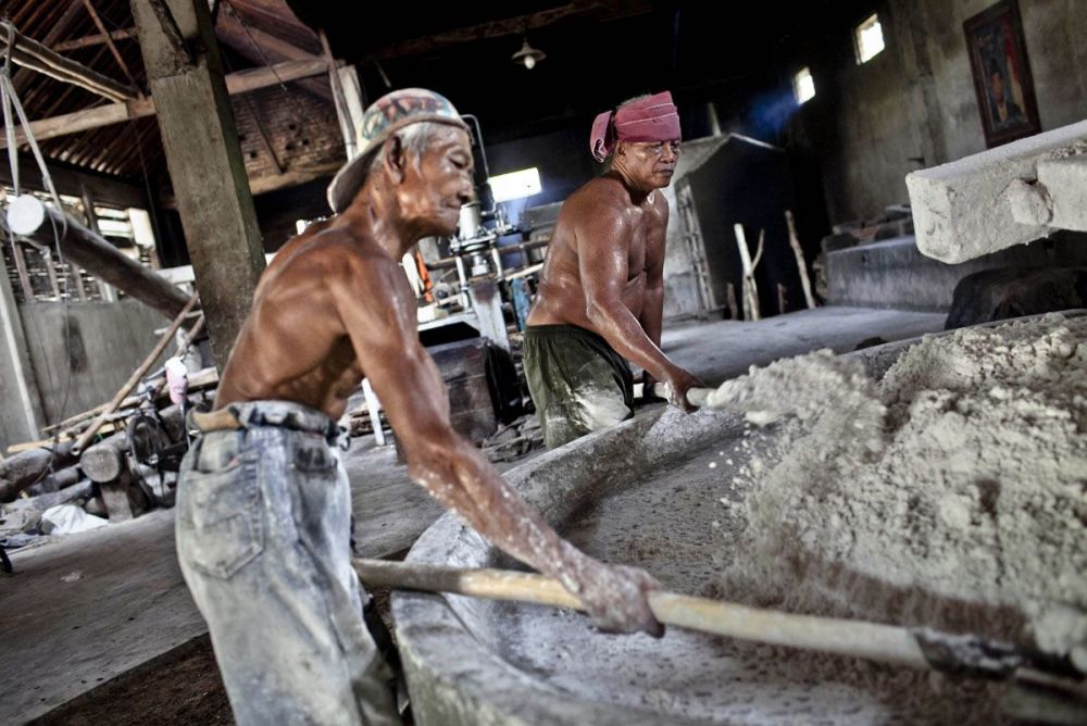 Xem cách làm món 'mỳ bẩn' rất được ưa chuộng ở 'xứ sở vạn đảo'