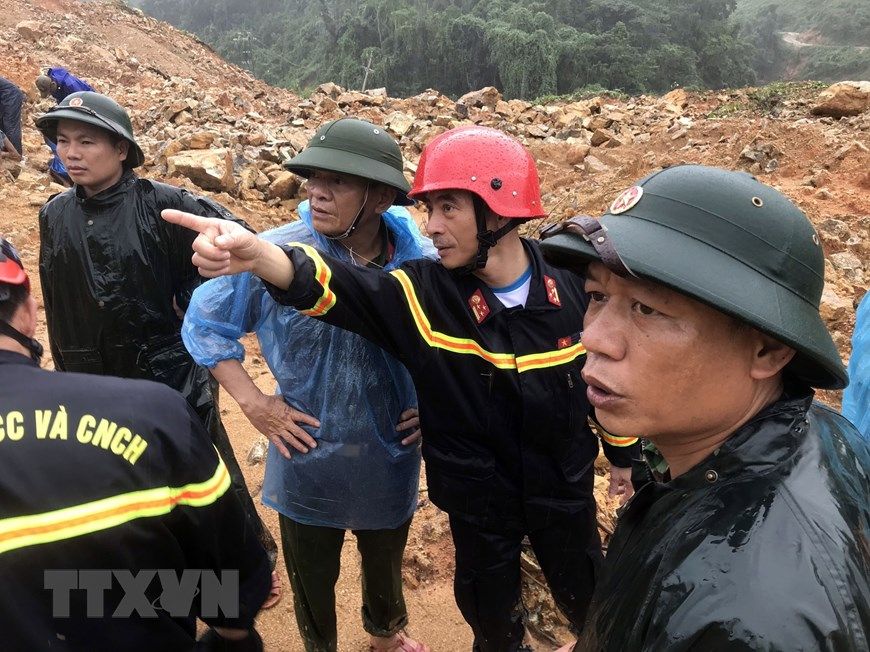 it nhat 84 nguoi chet do mua lu lich su o mien trung