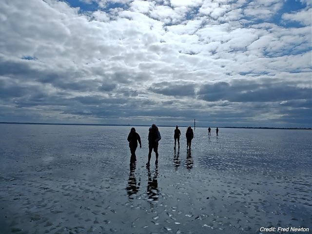 on lanh khi di bo tren con duong nguy hiem nhat nuoc anh
