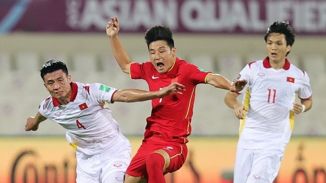 bao trung quoc chi ra diem yeu cua doi nha thua nhan tuyen viet nam ngay cang tien bo