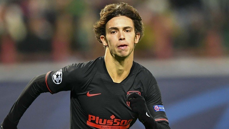 Chuyển nhượng cầu thủ: