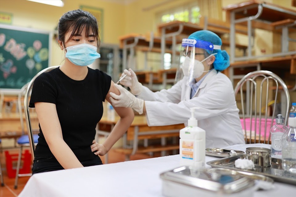 Cả nước đã tiêm hơn 77,4 triệu liều vaccine phòng Covid-19. (Ảnh: Hải Nguyễn/Lao động)