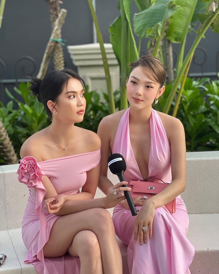 Thời trang dự đám cưới khoe dáng thanh mảnh của ca sĩ Minh Hằng