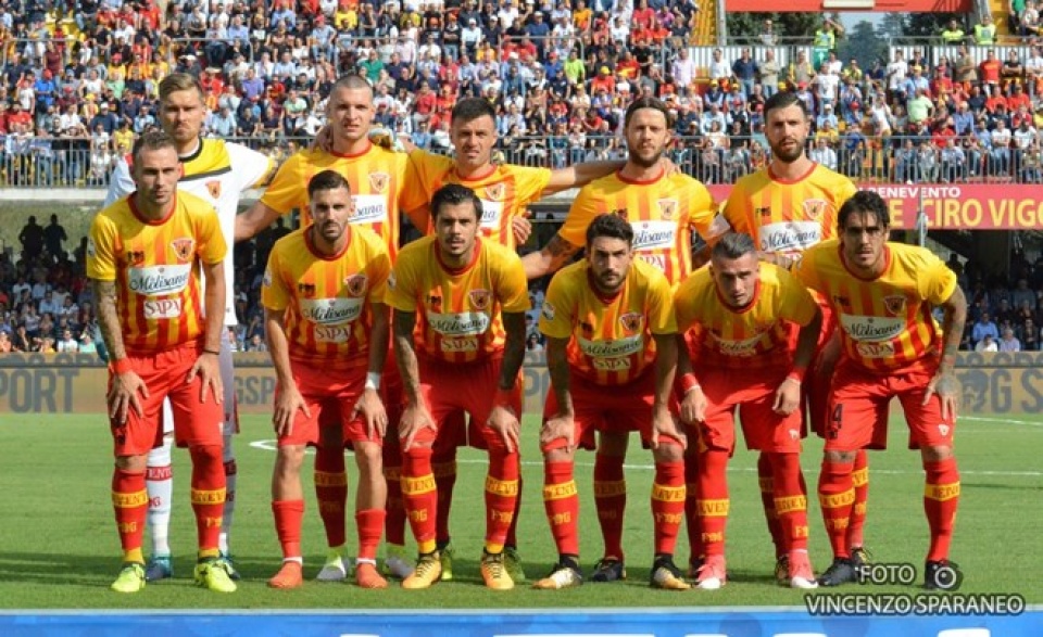 tan binh serie a can bang ky luc buon 87 nam truoc cua mu