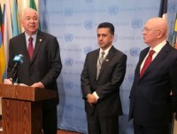 tong thong venezuela keu goi phe doi lap yeu cau my do bo trung phat