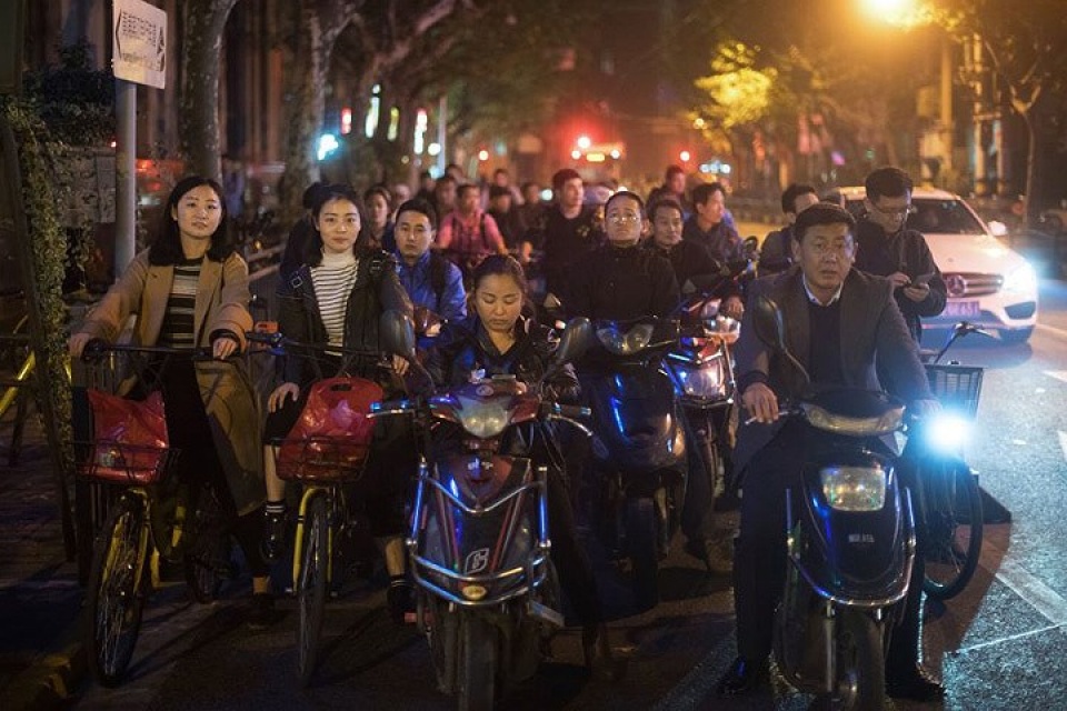 ve dep hien dai cua sieu thanh pho thuong hai