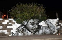 tac pham nghe thuat tri gia 20000 usd bi vo tan tanh trong phut choc