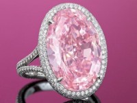 Viên kim cương hồng Pink Promise quý hiếm có giá tới 32 triệu USD