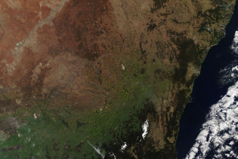 trai dat nhung hinh anh song dong nhin tu ve tinh