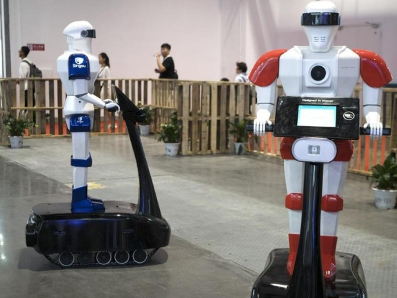 anh nhieu doanh nghiep dang tut hau vi khong ung dung ai