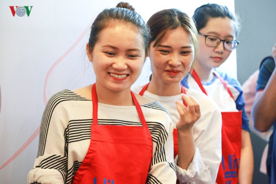 dau bep noi tieng han quoc den viet nam gioi thieu tinh hoa am thuc