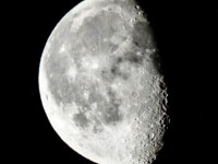 tau vu tru trung quoc co chuyen ha canh lich su xuong phan toi cua mat trang