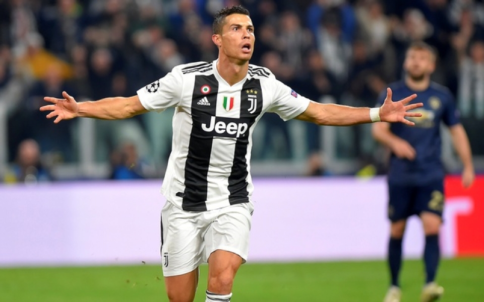 ronaldo mu chang lam gi de xung dang voi chien thang