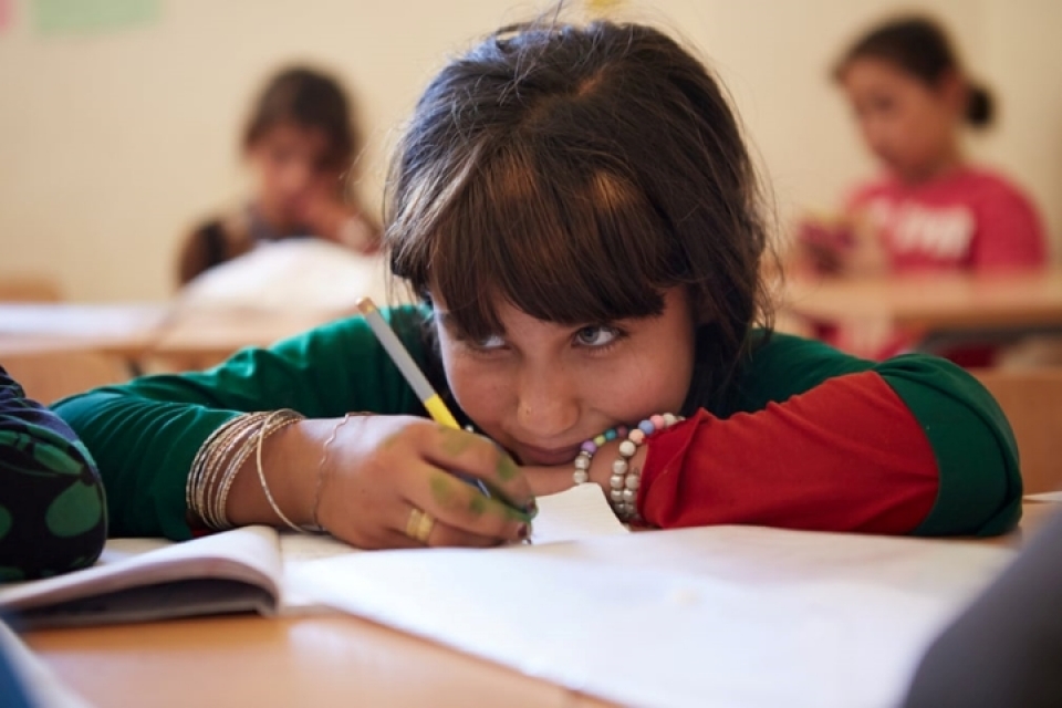 hanh phuc vo oa cua tre em ti nan syria khi duoc den truong