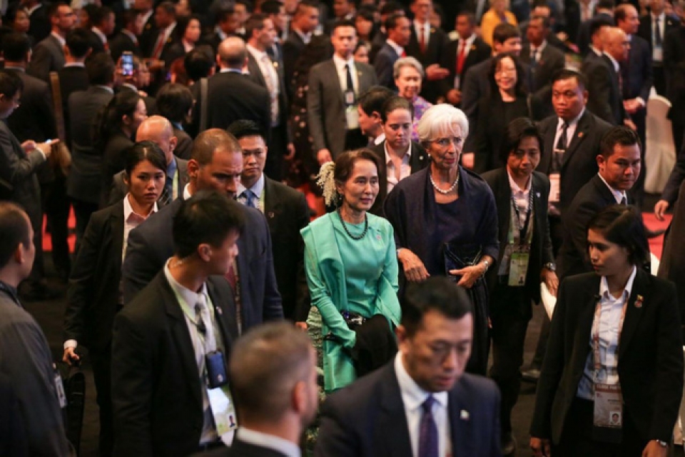 nhung ngay hop ban ron cua cac nha lanh dao the gioi tai singapore