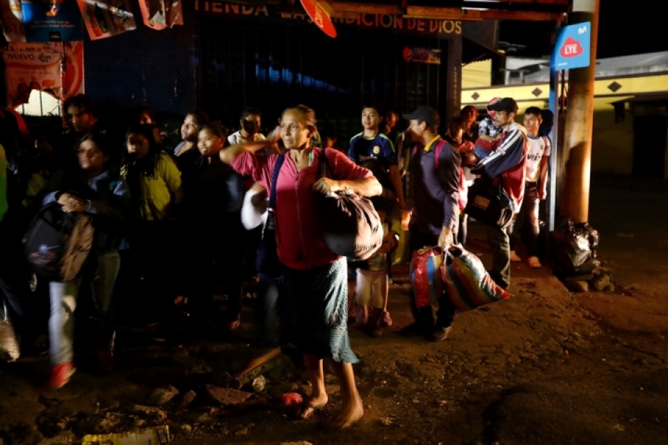 guatemala kinh hoang canh nui lua phun trao do ruc