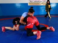 Iraq: Các cô gái  vượt qua điều cấm kỵ để thi đấu môn vật
