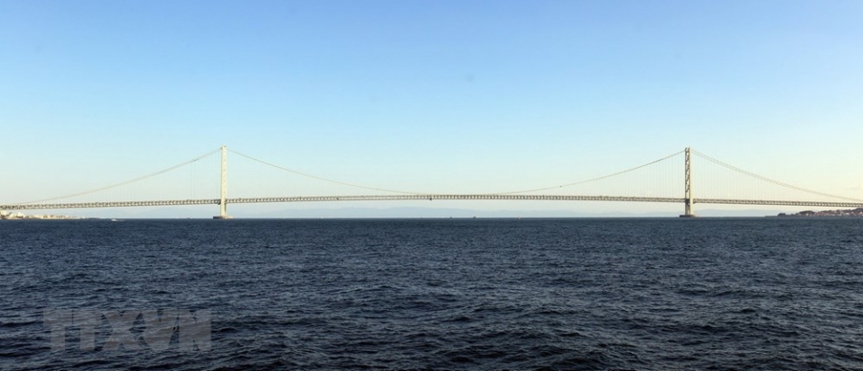 choang ngop voi akashi kaikyo cau treo nhip dai nhat the gioi