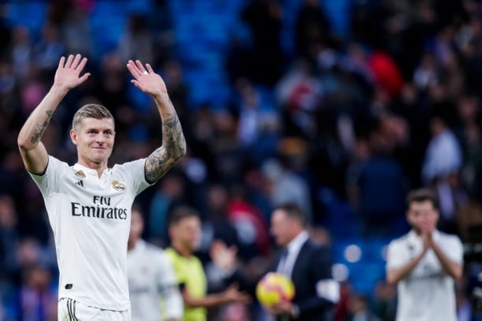 cau thu xuat sac nhat champions league 20182019 messi vo doi