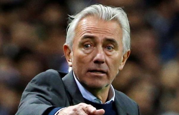 uae luc duc noi bo truoc them tran gap tuyen viet nam