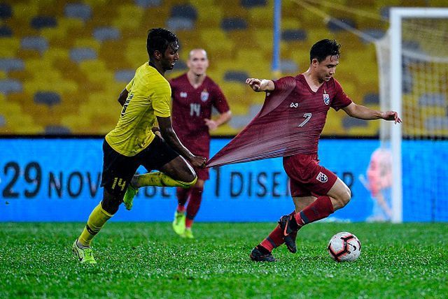 thang uae doi tuyen viet nam nhay vot tren bang xep hang fifa