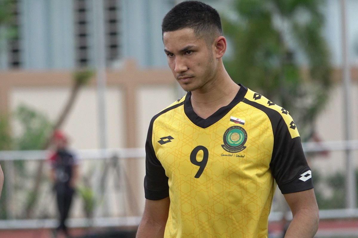 U22 Brunei tráo người, thầy Park phản ứng gắt u22 brunei trao nguoi thay park phan ung gat