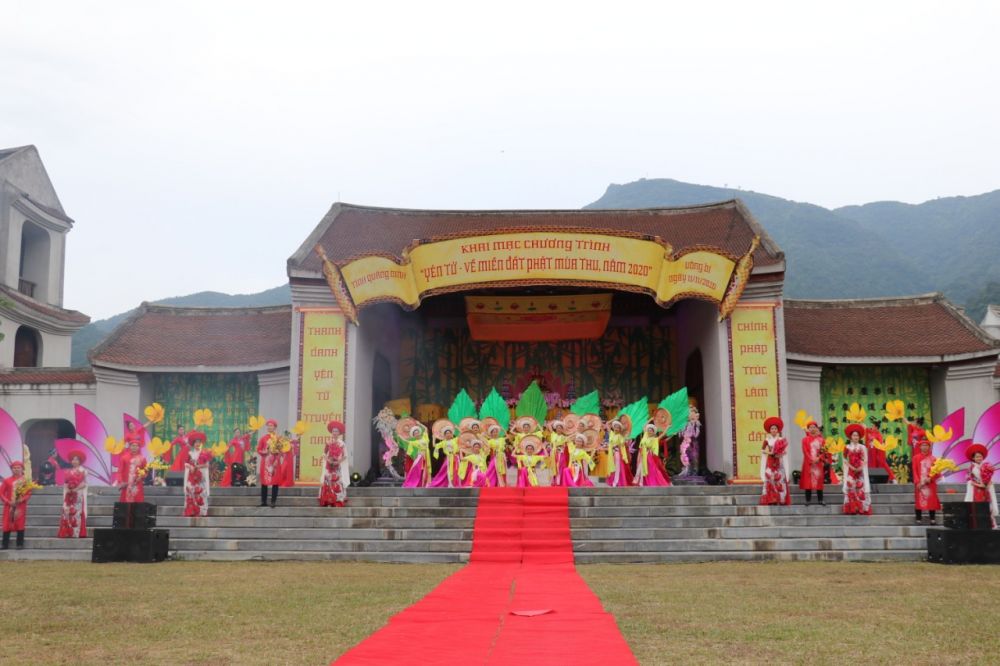 khai mac yen tu ve mien dat phat mua thu tuong nho phat hoang tran nhan tong