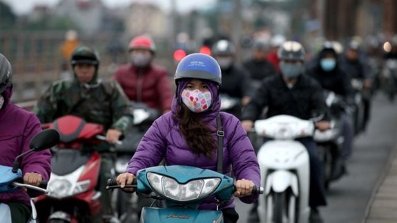 Dự báo thời tiết đêm nay và ngày mai (15-16/11): Bắc Bộ có mưa, trời rét; Trung Bộ mưa to; Nam Bộ mưa rào và dông