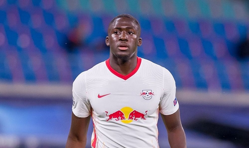 Tin chuyển nhượng bóng đá hôm nay (13/11):