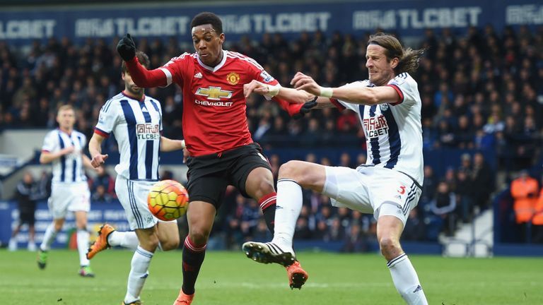 HLV West Brom, Slaven Bilic cho rằng Man Utd có đội hình tuyệt vời nhưng