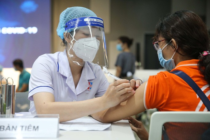 Covid-19: Cả nước đã tiêm trên 85 triệu liều vaccine; nhiều tỉnh, thành khu vực Tây Nam Bộ đổi màu cấp độ dịch