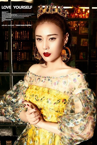 Nhan sắc Phương Oanh thăng hạng theo năm tháng