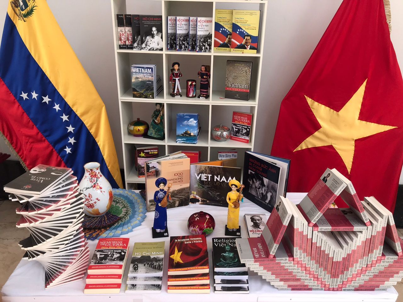 Việt Nam tham dự Hội chợ Sách Quốc tế Venezuela lần thứ 17 (FILVEN 2021)