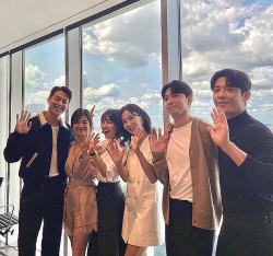 Now, We Are Breaking: Hứa hẹn những thước phim hay khi Song Hye Kyo và Jang Ki Yong diễn ăn ý