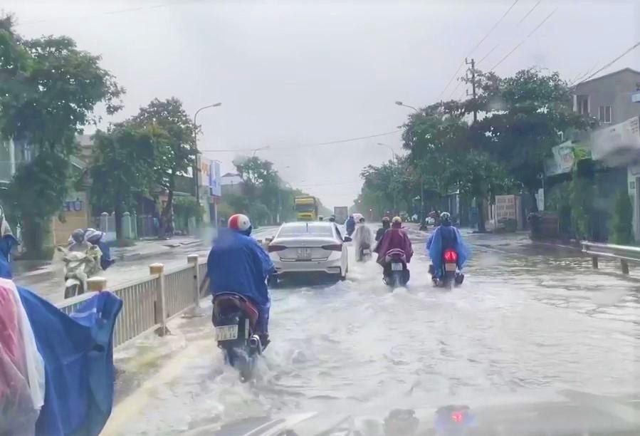 Dự báo thời tiết đêm nay và ngày mai (14-15/11):