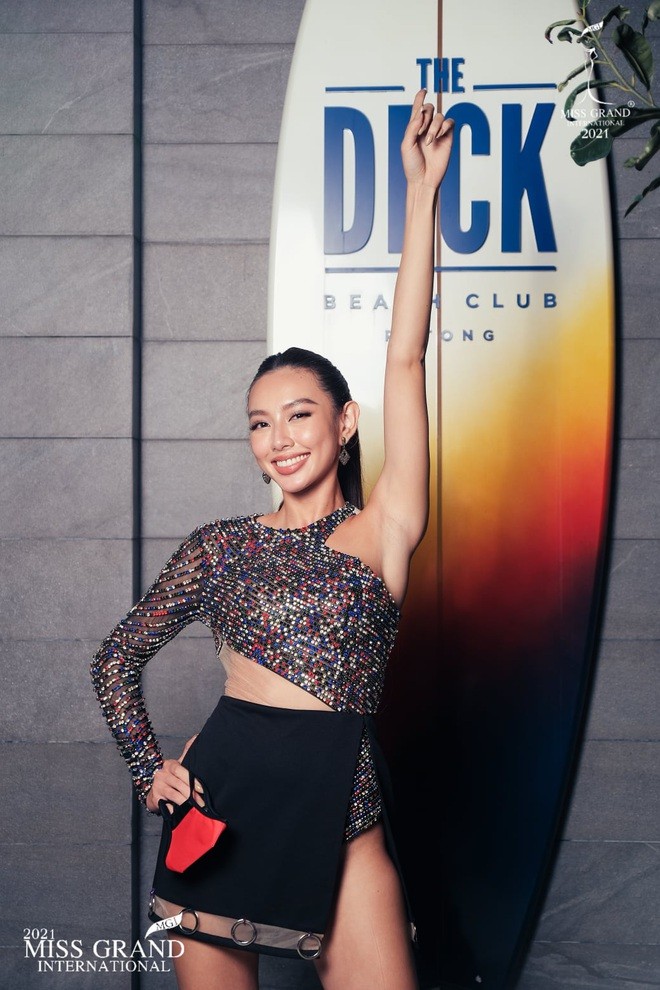 Hoa hậu Hòa bình Thế giới 2021: Đại diện Việt Nam dẫn đầu top 5