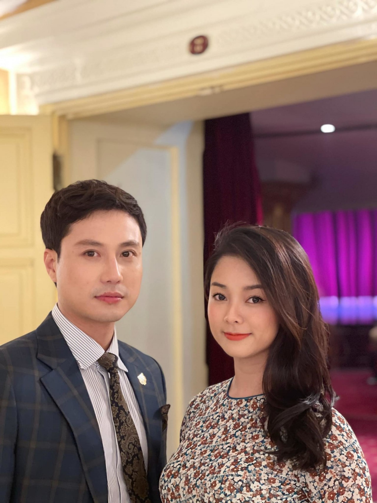 Đời thực sang chảnh đối lập hoàn toàn của nhân vật khổ nhất 'Phố trong làng'