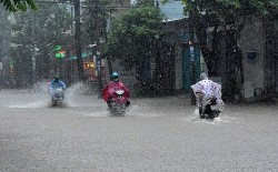 Dự báo thời tiết hôm nay (2/6): Ngày nắng, cảnh báo chiều tối có mưa đá, giông, gió giật