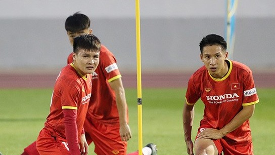 aff cup 2020 danh sach 30 tuyen thu doi tuyen viet nam sang singapore do hung dung gop mat